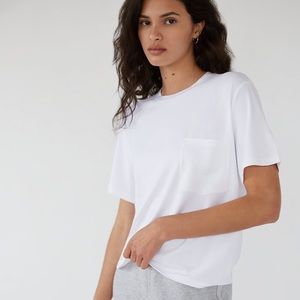 Aritzia Wilfred Free Pocket T-Shirt Bundle